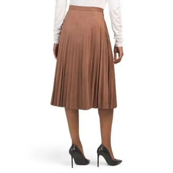 BAGATELLE brown size Large Faux Suede Pleated Midi Skirt - Picture 3 of 7